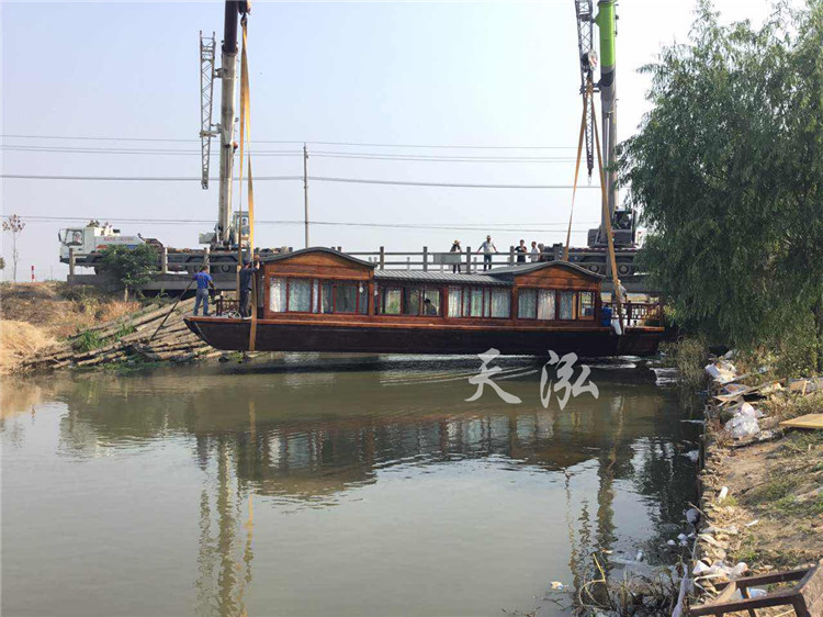 觀光畫舫船th005